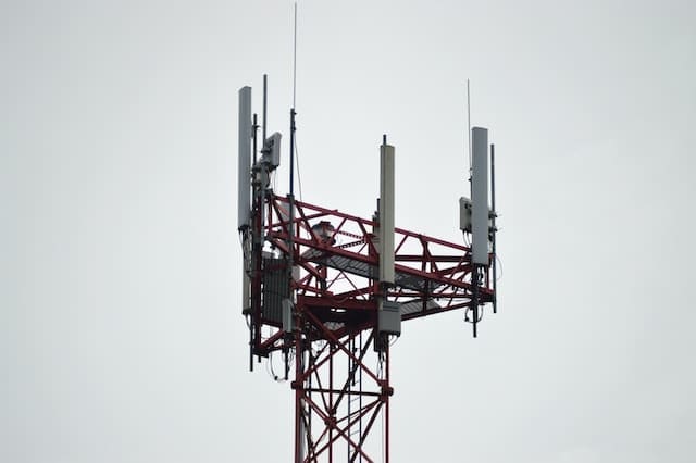 Telkom Urges ICASA To Postpone Second Spectrum Auction To 2025 1 Base Station