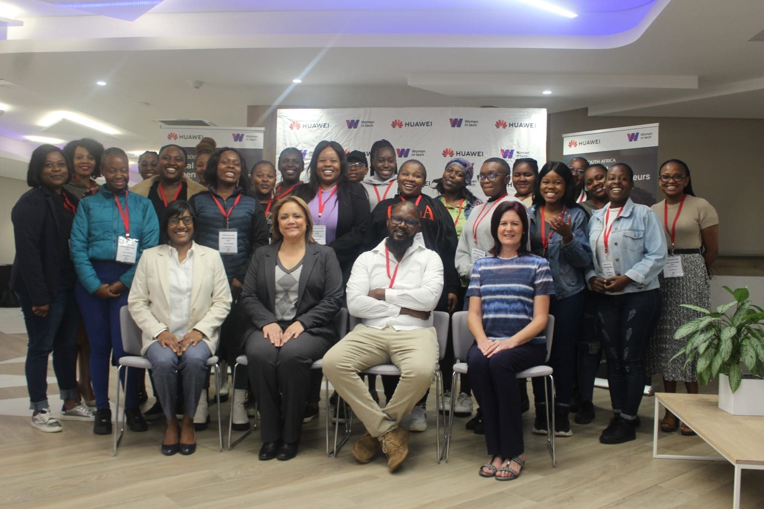 Huawei Supports Digital Council Africa’s Skills Dvelopment For South African Women In Fibre Optic Technologies Optic Fibre Group