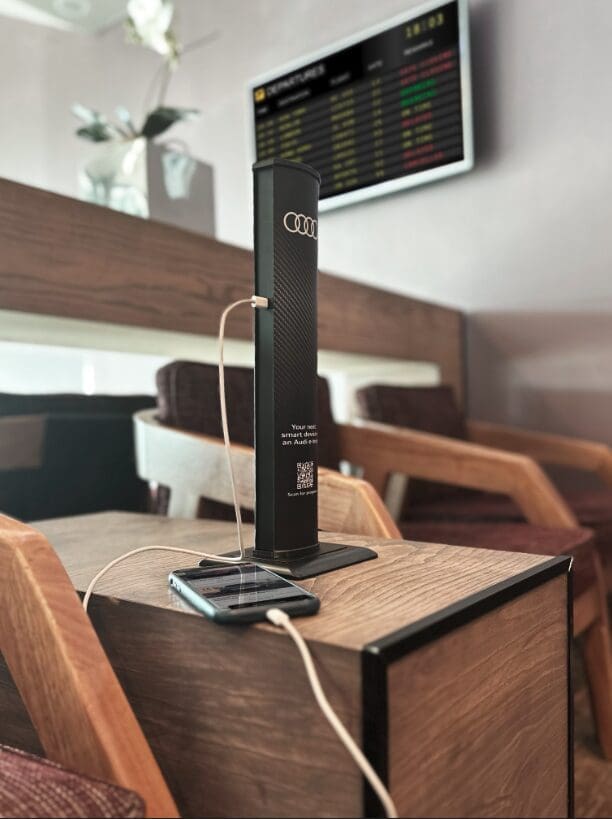 Introducing The Audi E-tron: Your Future Smart Device 2 Audi E-Tron_Spier Estate_