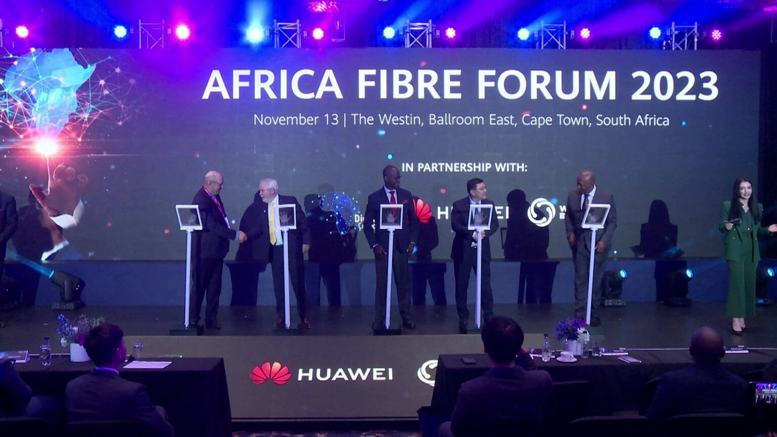 AfricaCom 2023: DCA, Huawei And WBBA Host Africa Fibre Forum 2023 fibre forum