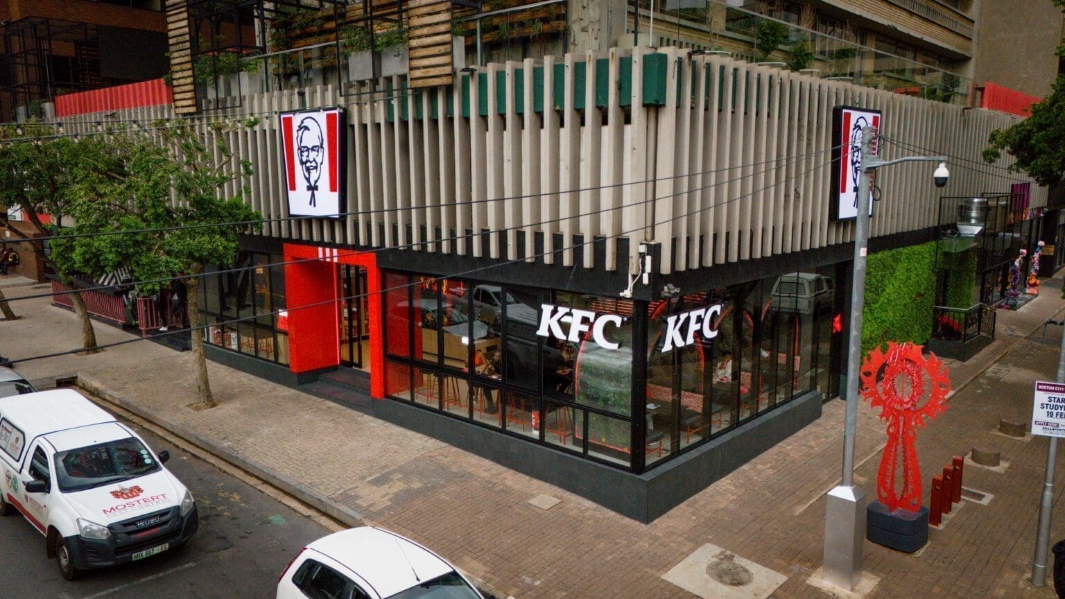 KFC Invites You To Play Virtual Reality Games At Its New Store in Braam KFC Braam
