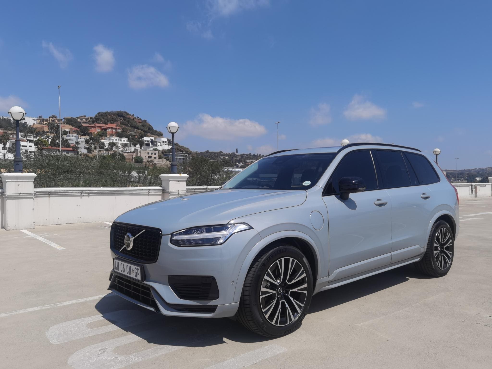 Volvo XC90 T8