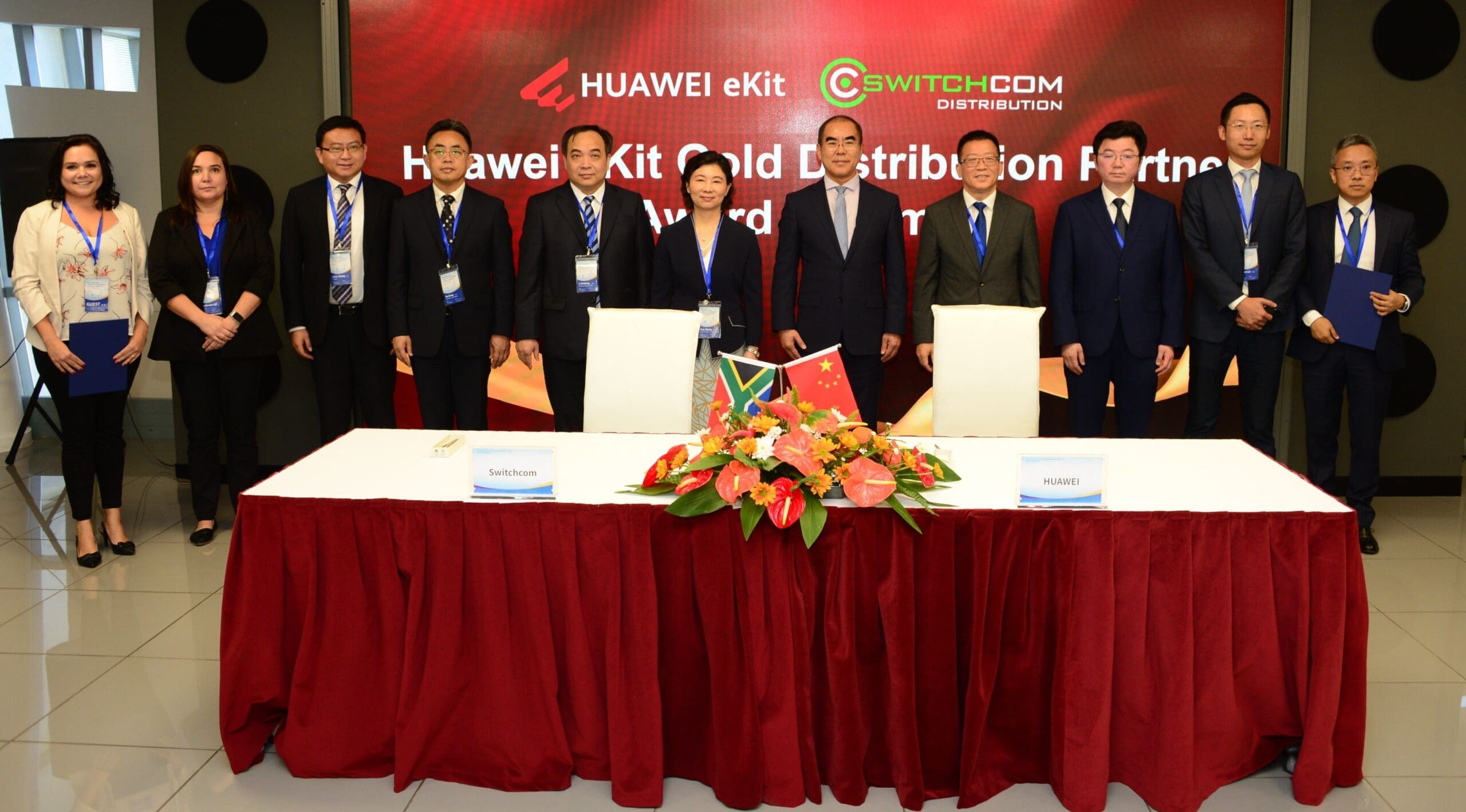 Huawei eKit Gold Distribution Partner award