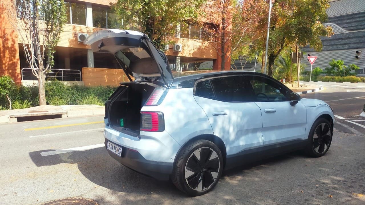 Volvo EX30