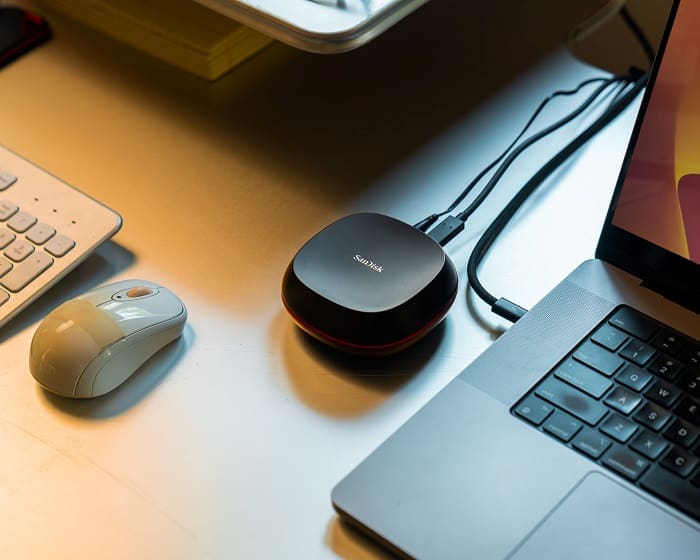 SNDK_Desk_Drive_Use_Case