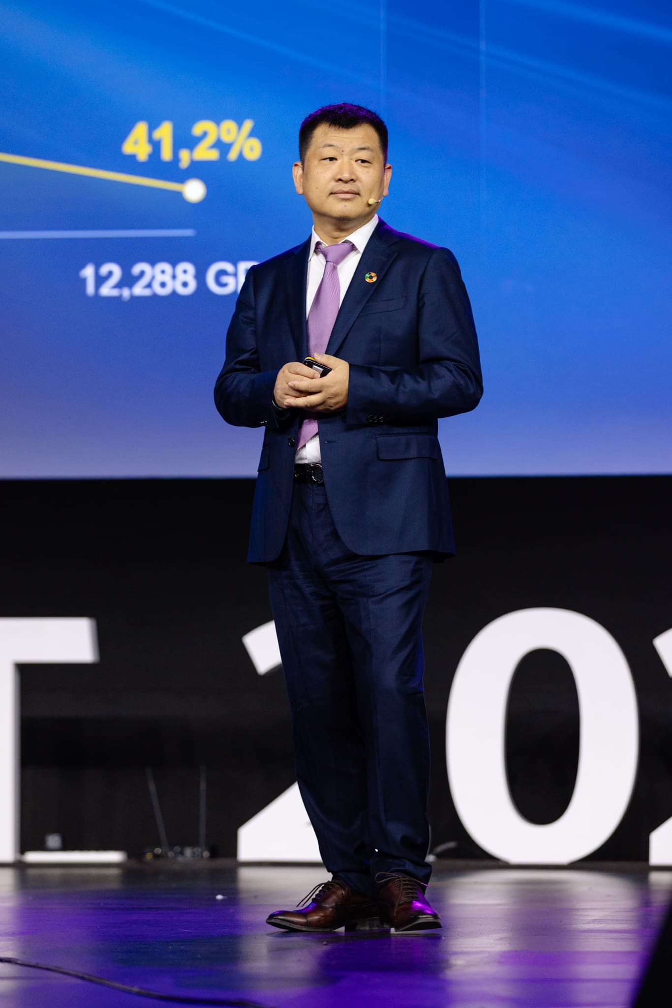 Dr Peter Zhou_President_Data Storage Product Line