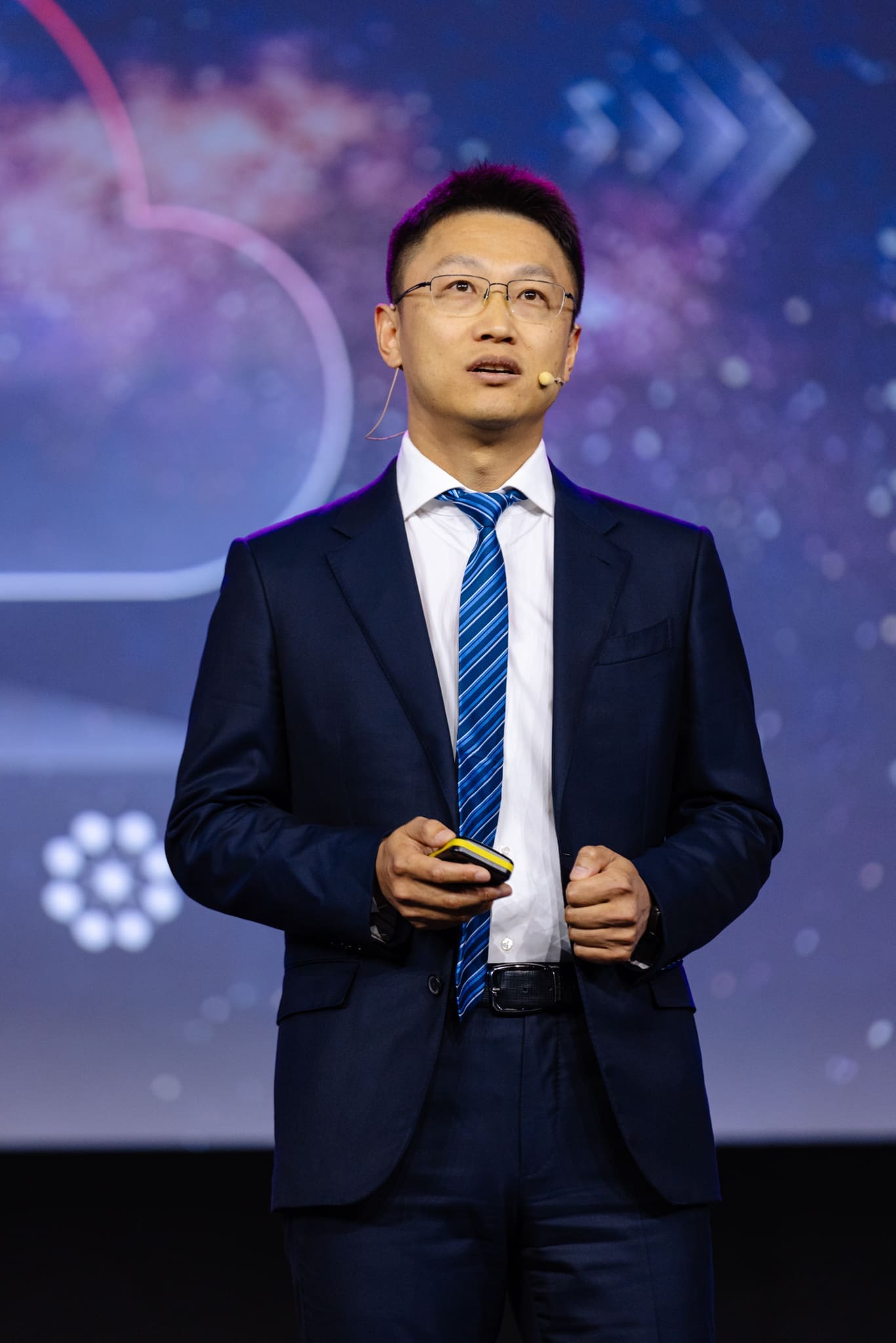 Hu Yuhai Vice President _Huawei Cloud Stack
