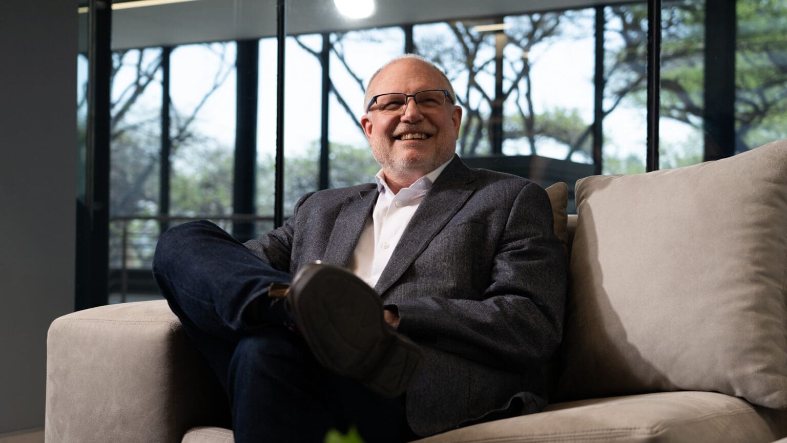 Enhancing Financial Inclusion Through Innovative Fintech Solutions Johan Gellatly, MD Altron FinTech