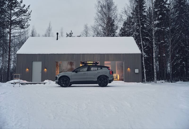 The new Volvo EX30 Cross Country