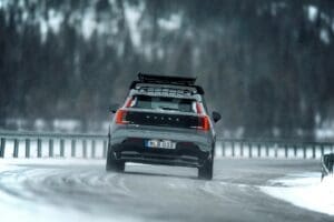 Volvo EX30 Cross Country – exterior