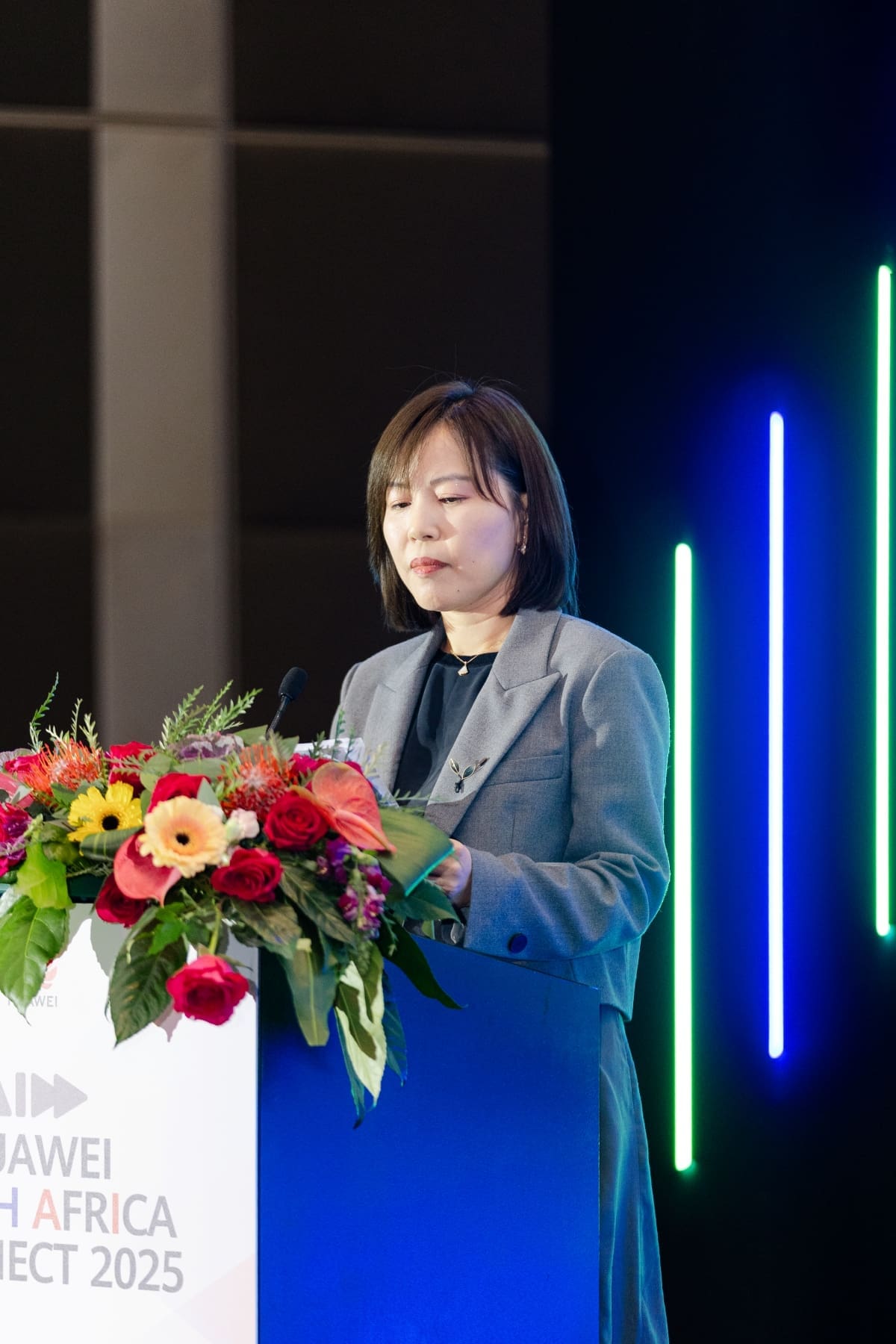 Ding Juan, Director of Global Distribution Partner Strategy and Operations at Huawei