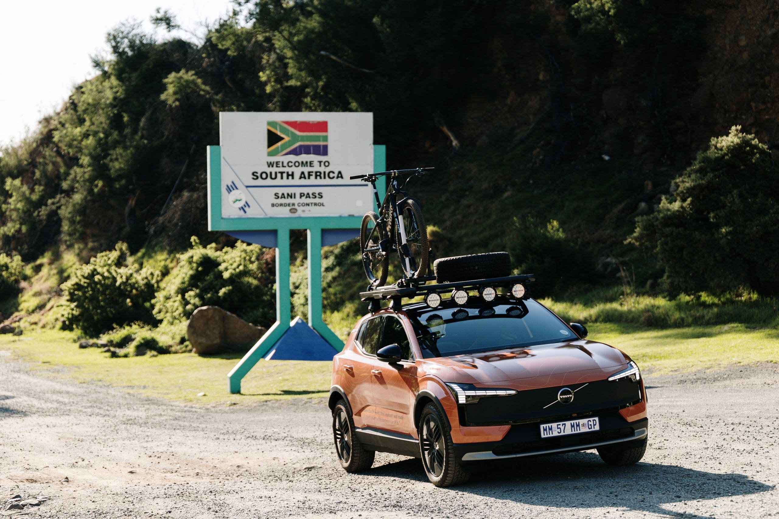 Volvo EX30 Cross Country becomes the first fully electric vehicle to conquer Sani Pass