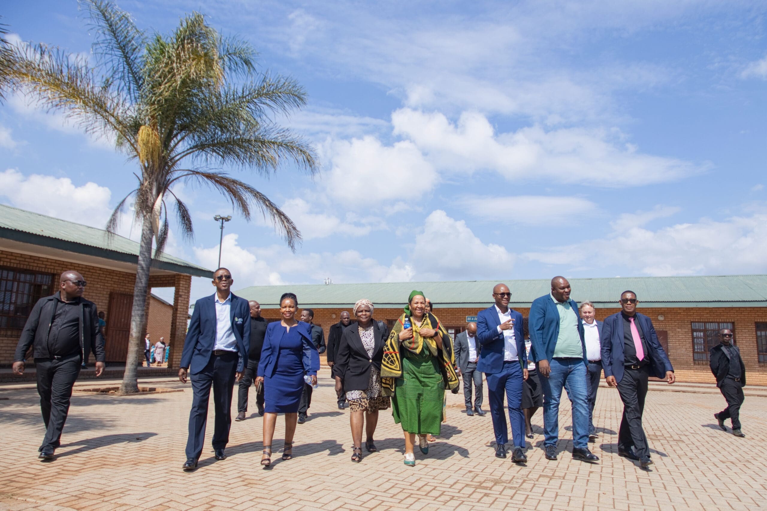 Vuma connects 1,000 schools to fibre, unlocking digital access for learners across SA