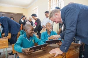 Vuma connects 1,000 schools to fibre, unlocking digital access for learners across SA
