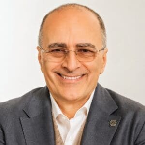 High Bandwidth Flash: A New Memory For AI Data Centres And Edge Computing Alper Ilkbahar, Sandisk CTO
